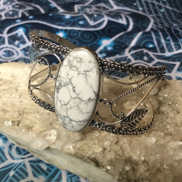 Jewelry - Howlite Bangle 925 Sterling Silver Handmade India